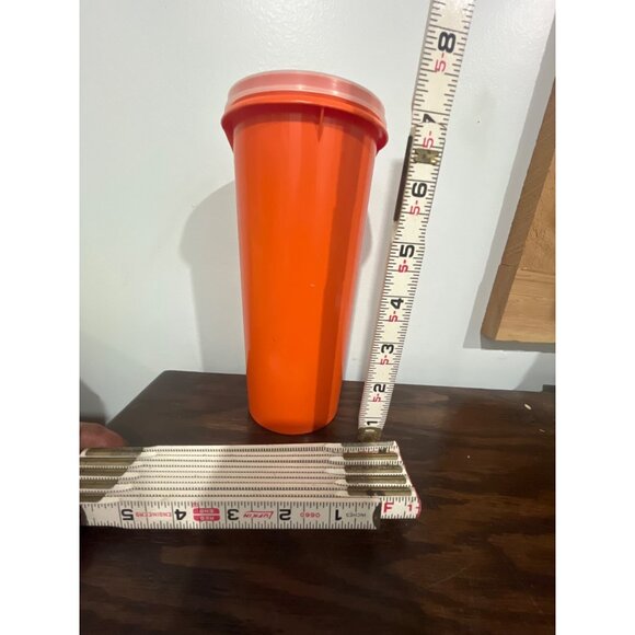 Lot of 3 Tupperware containers w/lids; 262-14, 1243-1, 892-1 - Picture 11 of 14